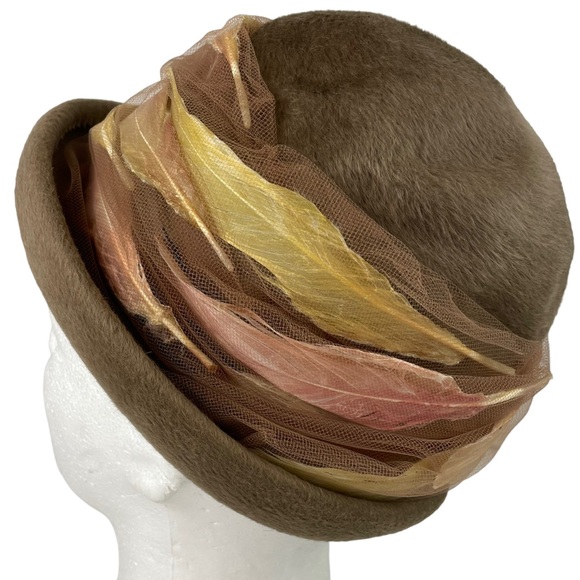 Vintage 1940s Christian Dior Chapeaux Feather Adorned Italian Fur Fedora Style - Picture 1 of 16